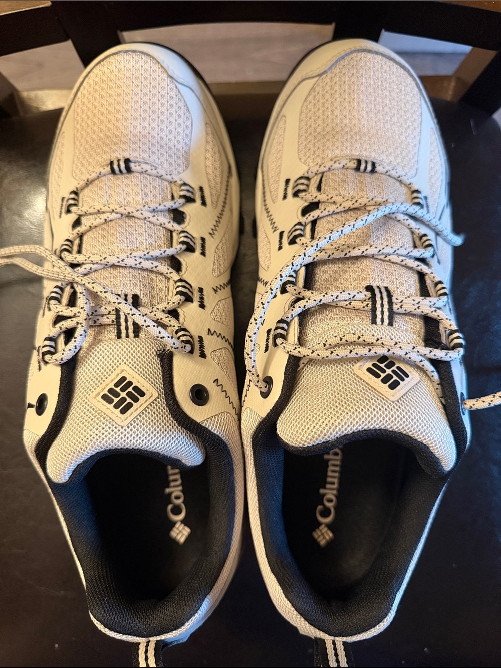 Columbia TechLite Men’s Beige and Black Lace-Up Hiking Sneakers